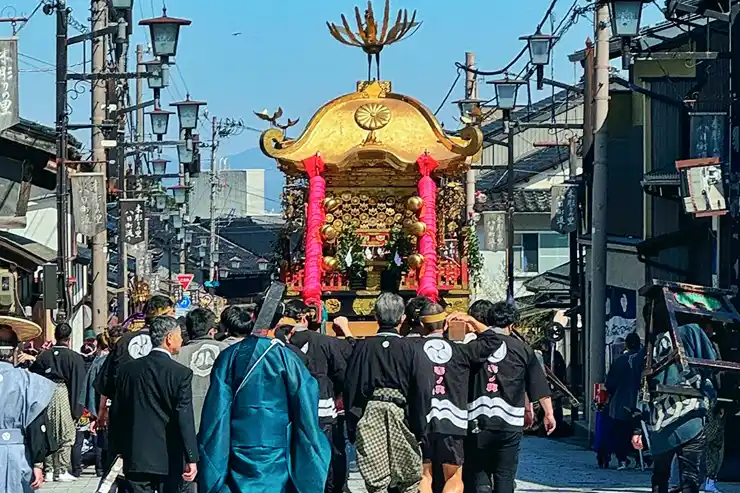 画像:春季例大祭 よいやさ祭りの様子